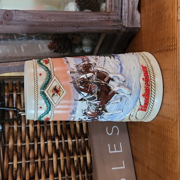 1996 Anheuser-Busch, Inc Budweiser Collector Stein - Picture 2 of 6